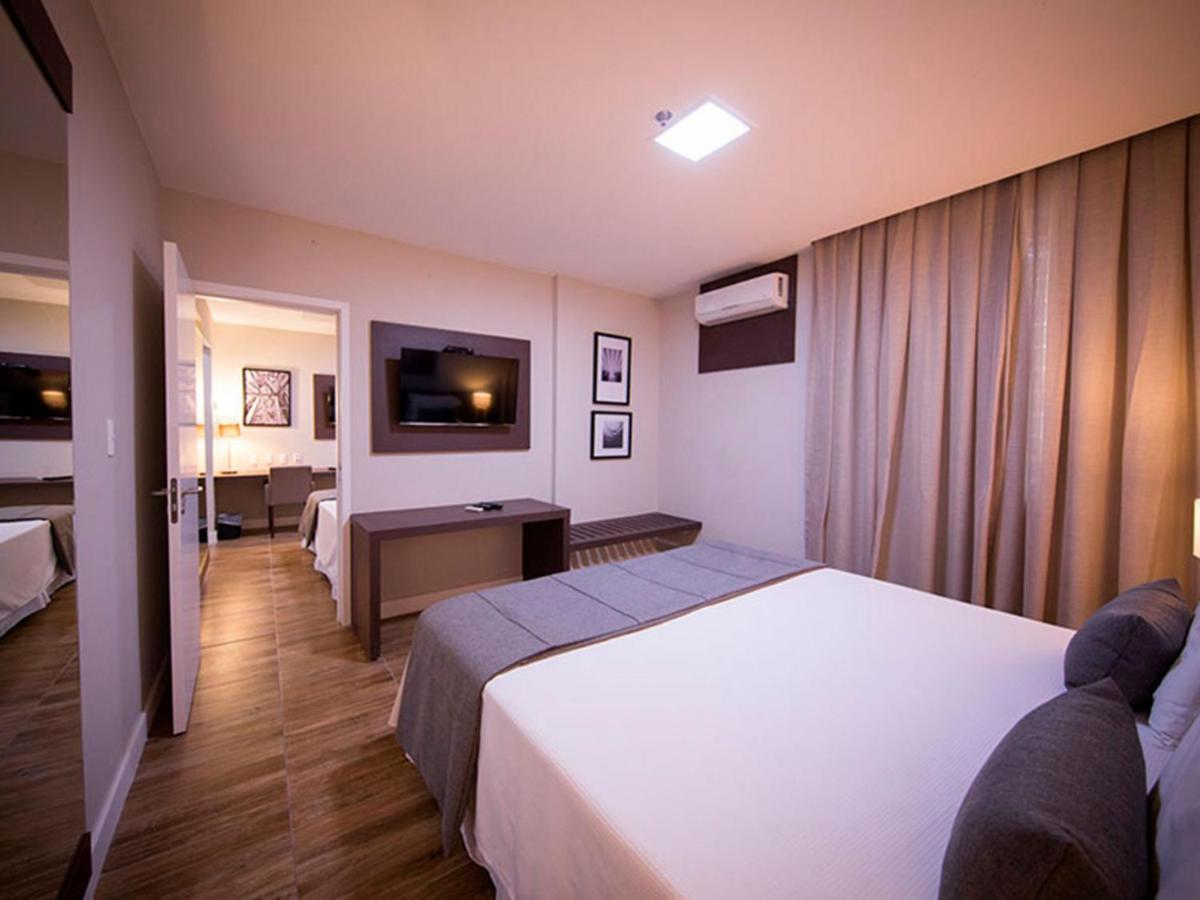 Vila Business Hotel ヴォルタ・レドンダ エクステリア 写真