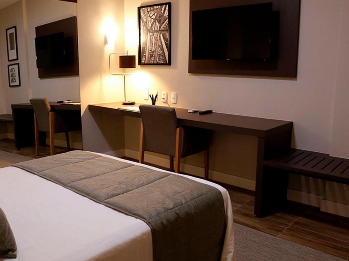 Vila Business Hotel ヴォルタ・レドンダ エクステリア 写真